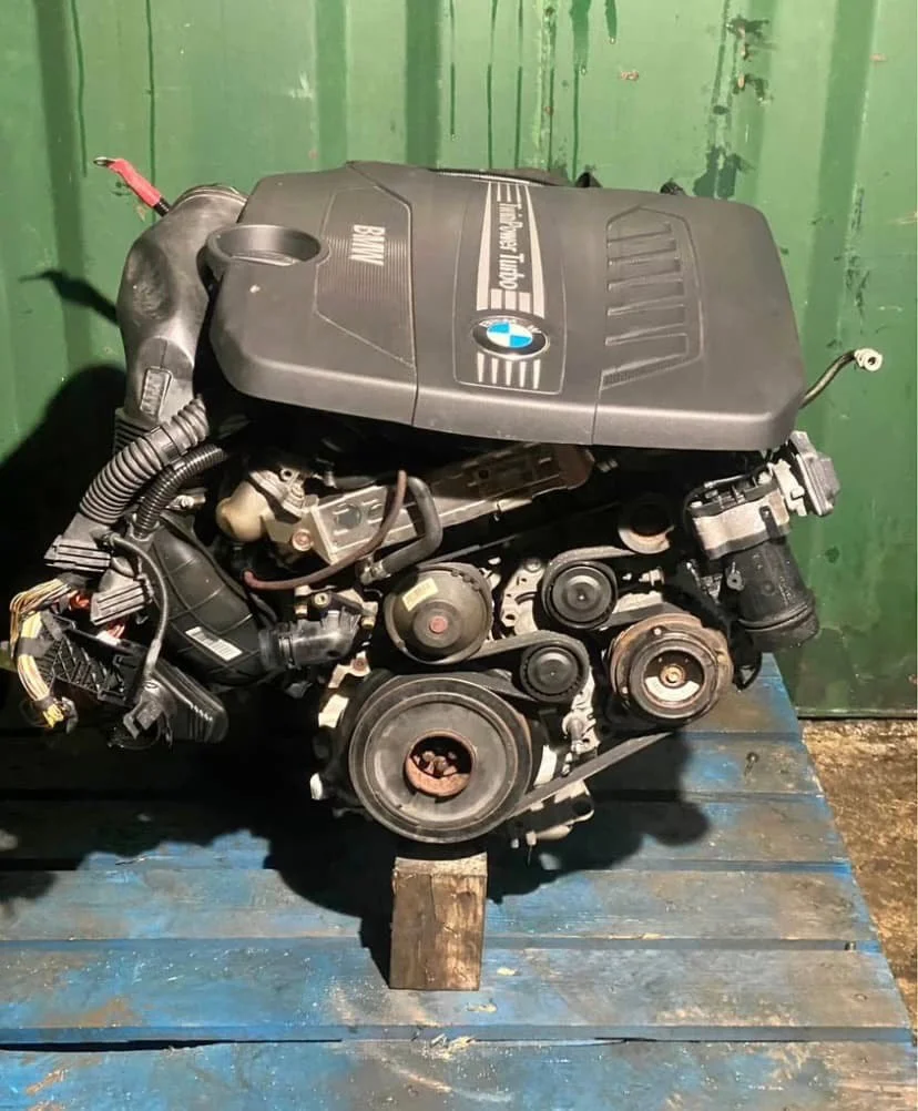 BMW N20 2.0 turbo engine detail