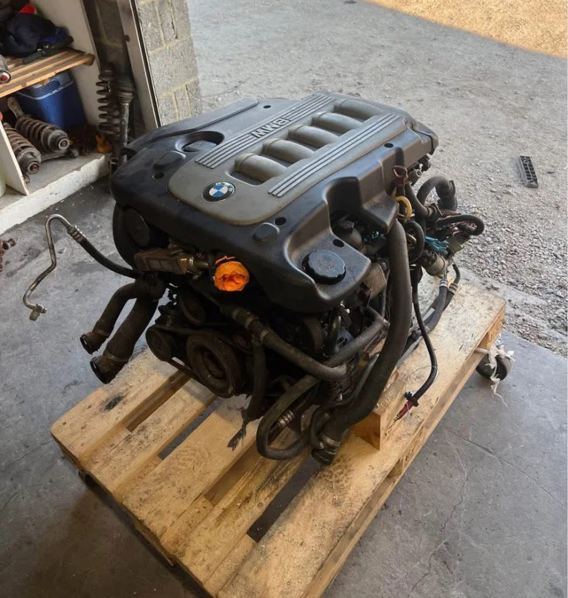 BMW N47 2.0 diesel engine detail
