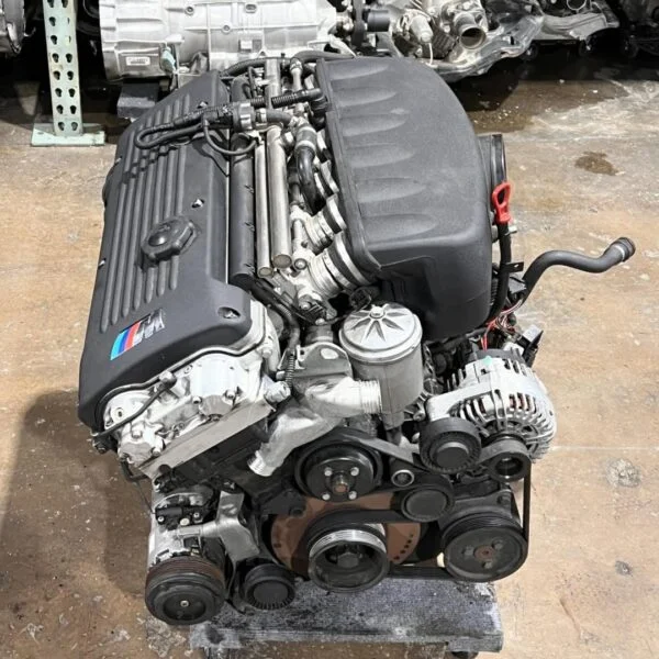 BMW N20 2.0 turbo engine detail
