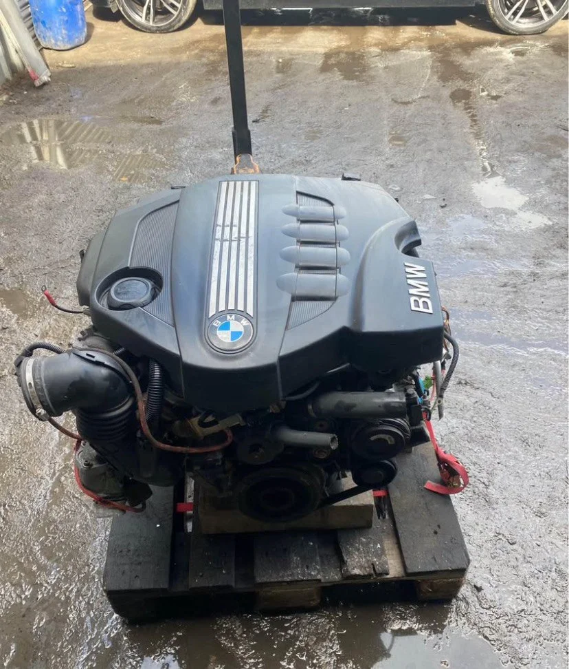 BMW B47 Euro 6 diesel engine detail