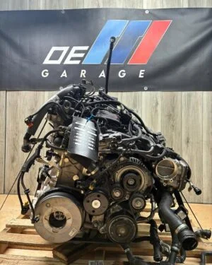 BMW B47 Euro 6 diesel engine detail