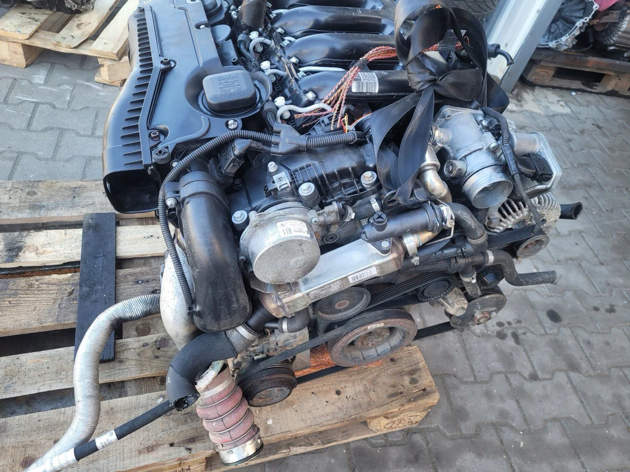BMW 550i G30 N63B44 Engine 2018